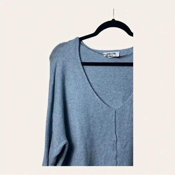NWT Double Zero Light Blue V-Neck Sweater - Picture 4 of 10